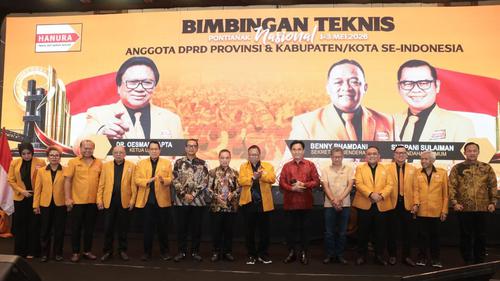 Ketua Umum Partai Hanura Osman Sapta Odang (OSO) saat membuka kegiatan Bimbingan Teknis Nasional (Bimteknas). Foto: Istimewa