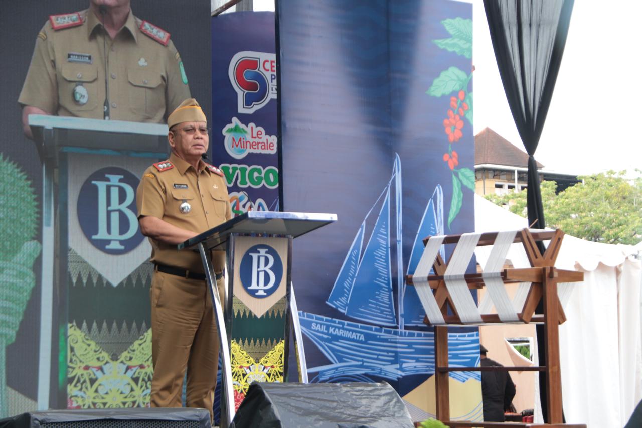 Sekda Kalbar, Harisson saat membuka Saprahan Khatulistiwa 2026 , Senin (4/5/2026). Foto: Istimewa.
