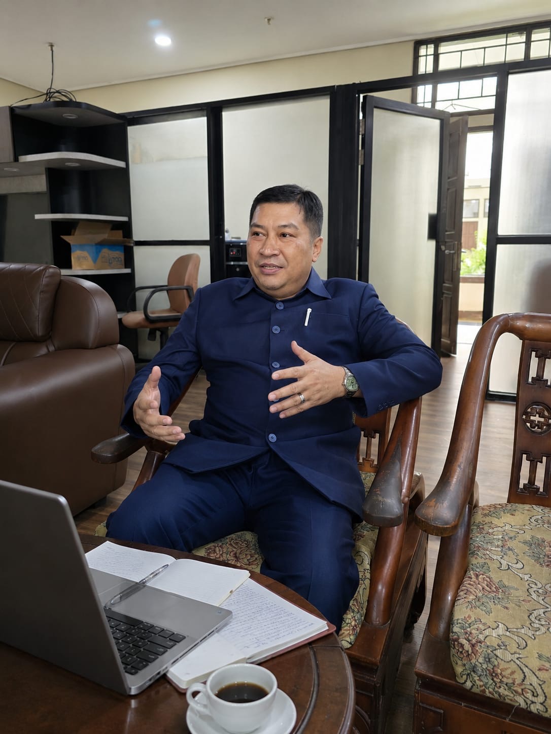 Anggota Fraksi PKB DPRD Kalbar, Muhammad Rizka Wahab yang biasa disapa Agam memberikan penjelasan mengenai pentingnya Perda tentang Tata Kelola Keratom. Foto: Man Keling.