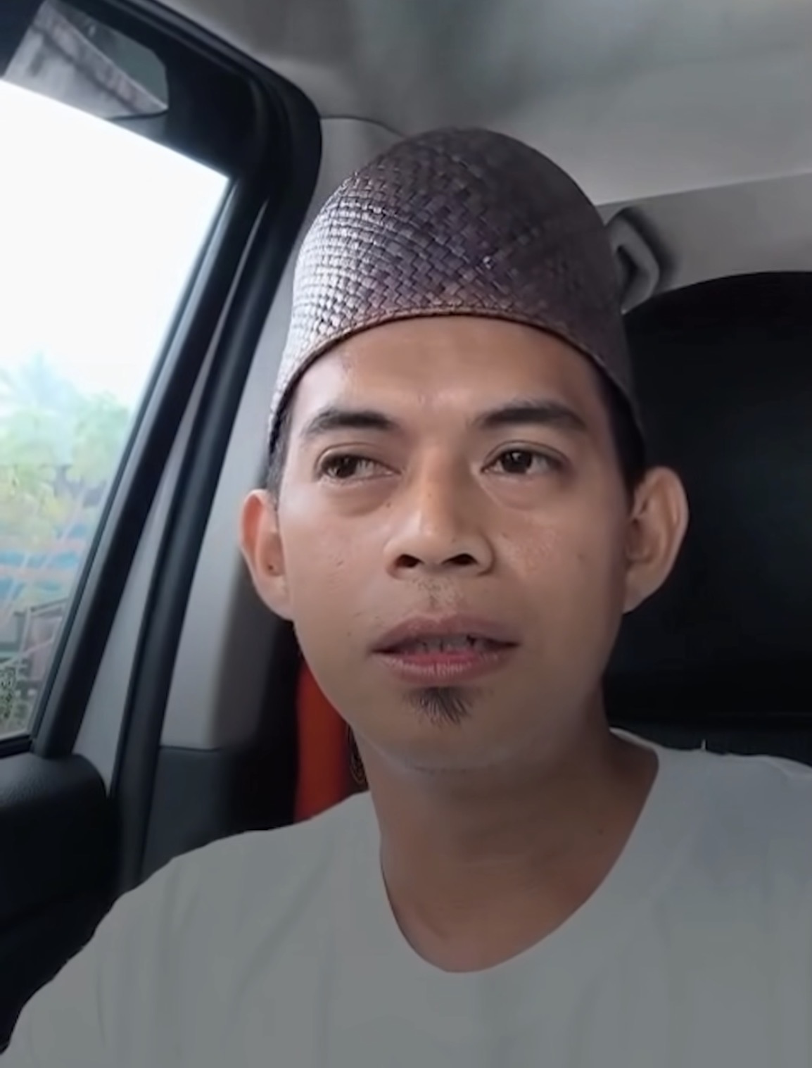 Anggota DPRD Kabupaten Mempawah berinisial C ditahan kepolisian terkait kasus pembakaran lahan, beberapa waktu lalu. Foto: Istimewa